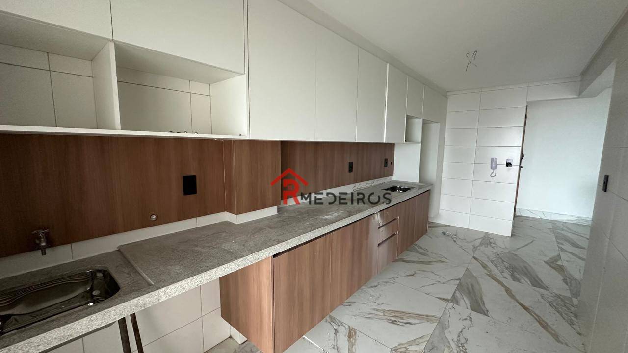 Apartamento à venda com 3 quartos, 126m² - Foto 12