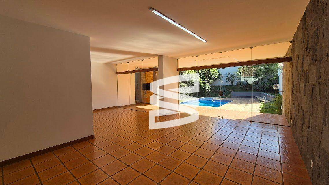 Casa à venda com 3 quartos, 568m² - Foto 8