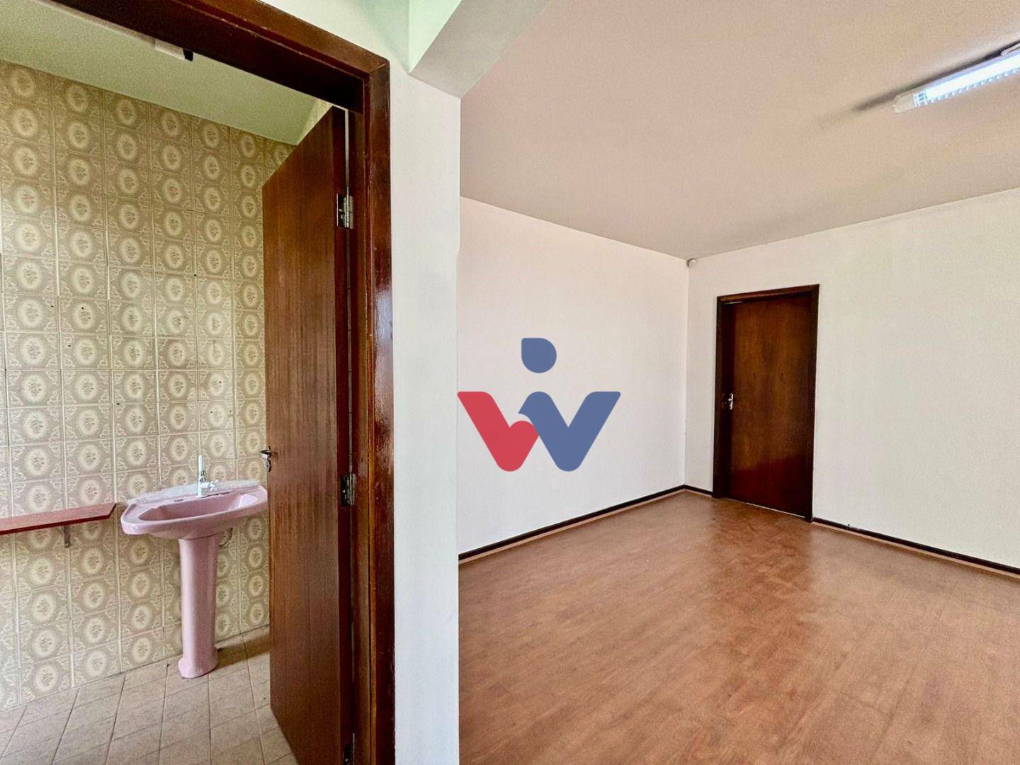 Casa à venda com 3 quartos, 180m² - Foto 7