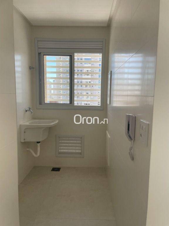 Apartamento à venda com 2 quartos, 67m² - Foto 7