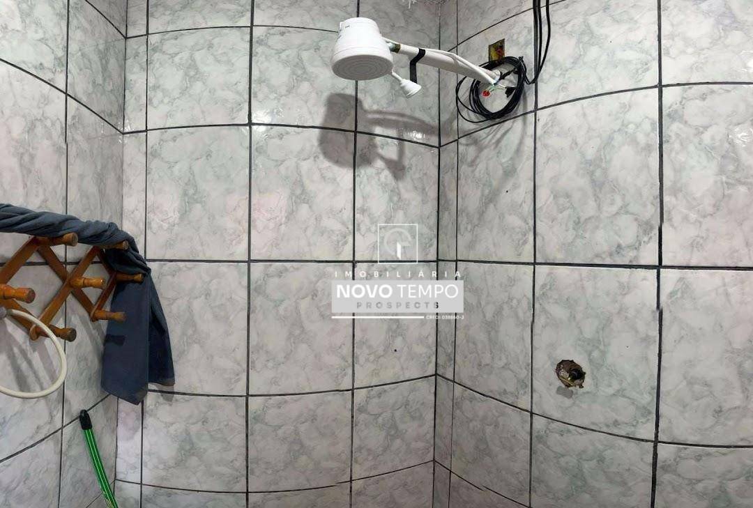 Sobrado à venda com 5 quartos, 125m² - Foto 1