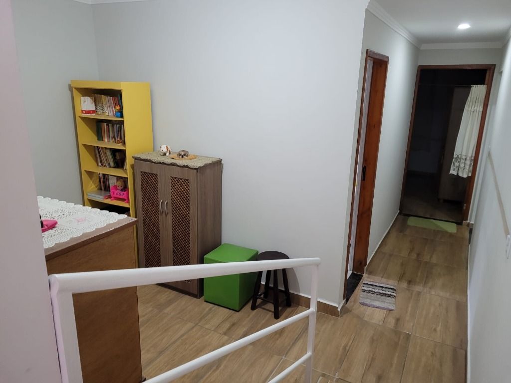 Casa à venda com 3 quartos, 150m² - Foto 11