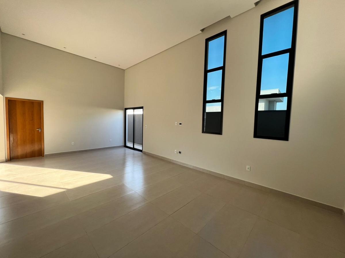 Casa de Condomínio à venda com 3 quartos, 150m² - Foto 2