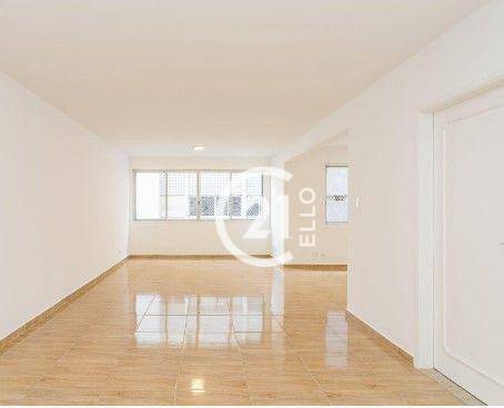 Apartamento à venda com 3 quartos, 145m² - Foto 2