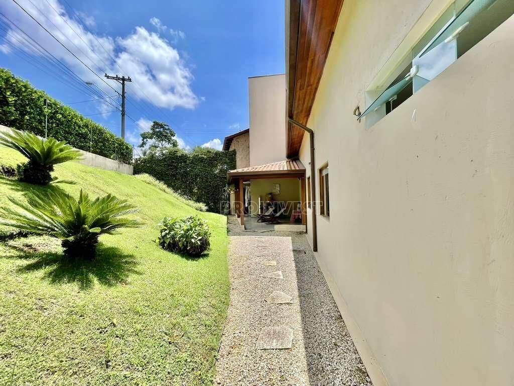 Casa de Condomínio à venda com 4 quartos, 445m² - Foto 32