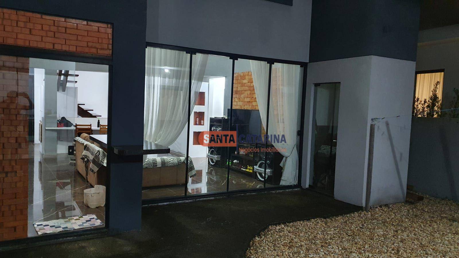 Casa de Condomínio à venda com 4 quartos, 260m² - Foto 18