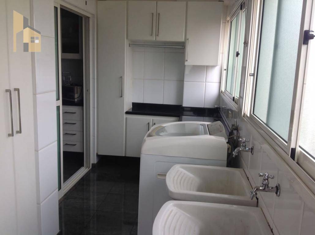 Apartamento à venda com 3 quartos, 145m² - Foto 16