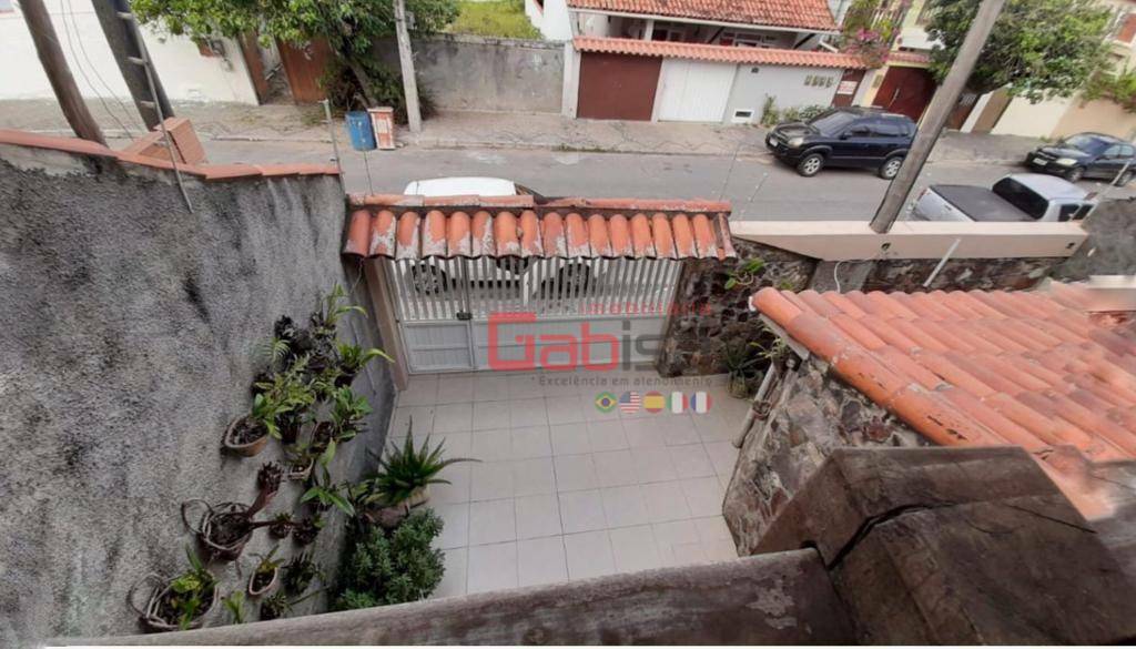 Casa à venda com 5 quartos, 200m² - Foto 38