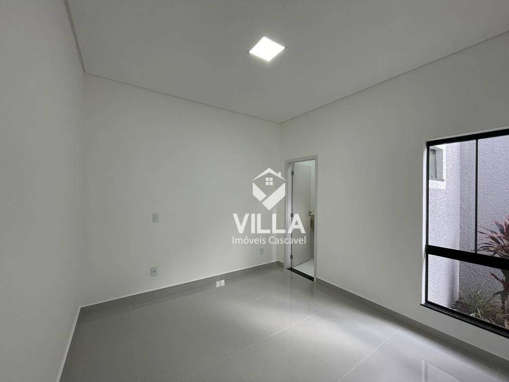 Casa à venda com 3 quartos, 82m² - Foto 9