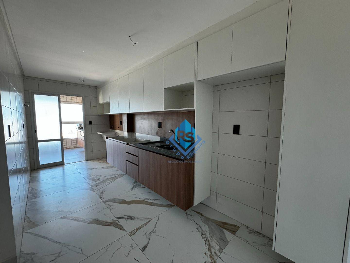 Apartamento à venda com 3 quartos, 126m² - Foto 13