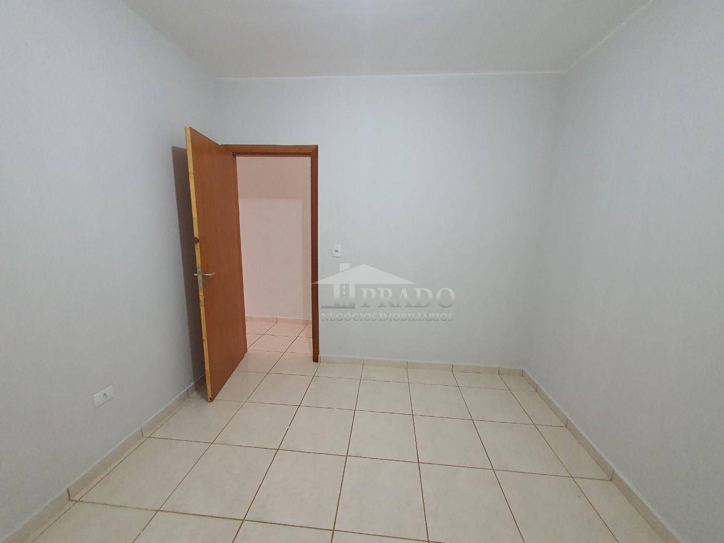 Casa à venda com 2 quartos, 81m² - Foto 15