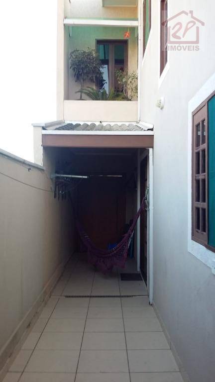 Sobrado à venda com 3 quartos, 132m² - Foto 11