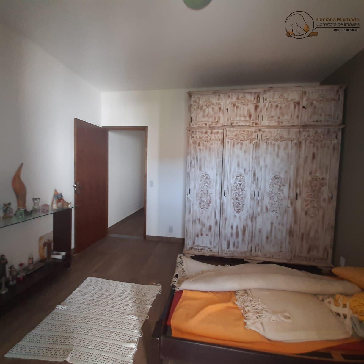 Casa à venda com 4 quartos, 150m² - Foto 10