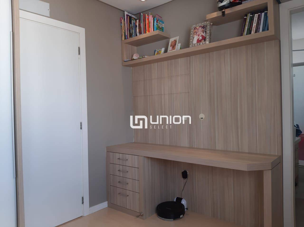 Apartamento à venda com 3 quartos, 111m² - Foto 12