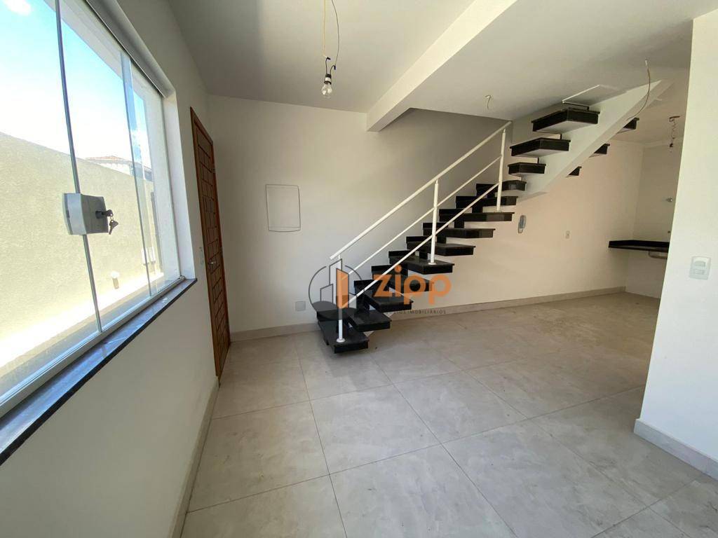 Casa de Condomínio para alugar com 2 quartos, 75m² - Foto 11