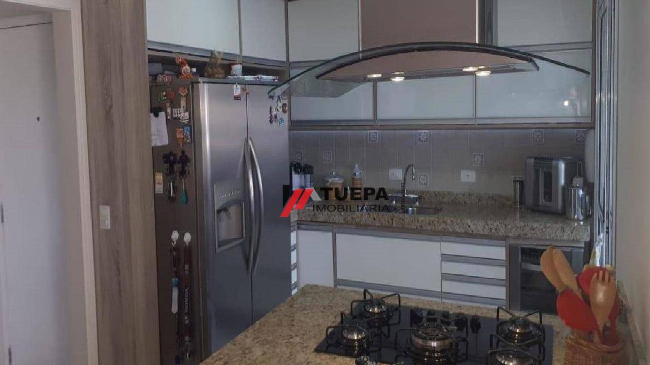 Apartamento à venda com 3 quartos, 200m² - Foto 22