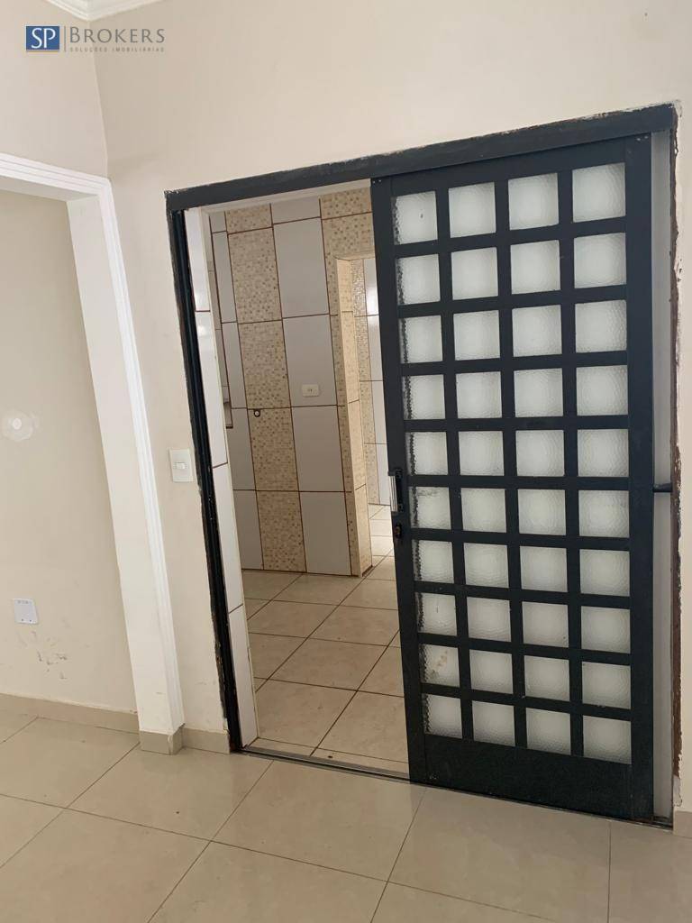 Casa à venda com 4 quartos, 190m² - Foto 5