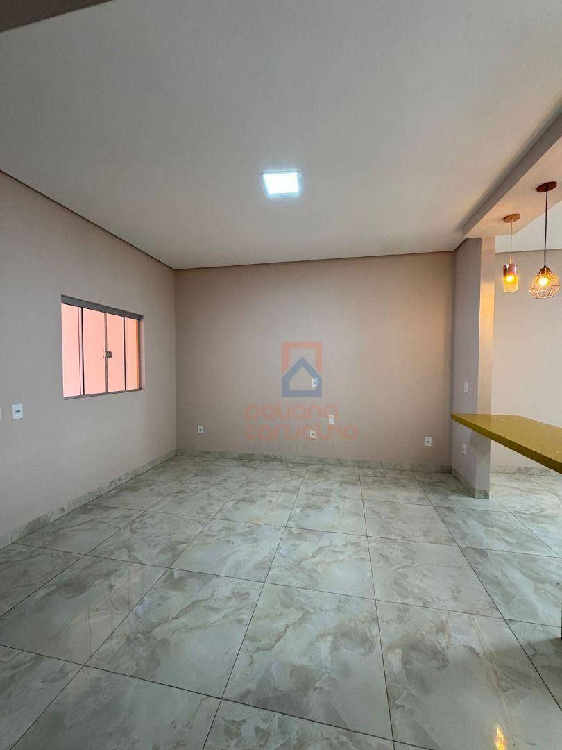 Sobrado para alugar com 2 quartos, 220m² - Foto 4