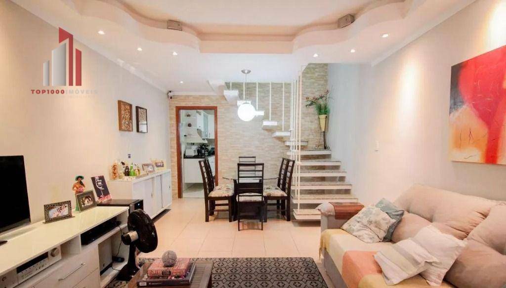 Casa à venda com 2 quartos, 110m² - Foto 1