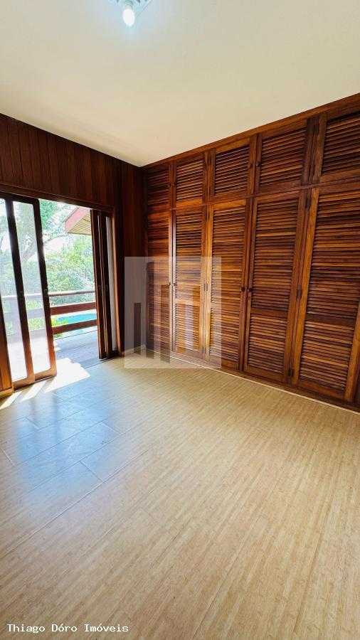 Casa à venda com 4 quartos, 840m² - Foto 24