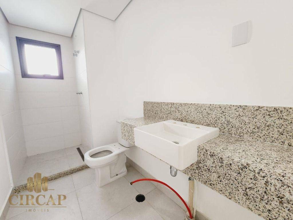 Apartamento à venda com 4 quartos, 236m² - Foto 8