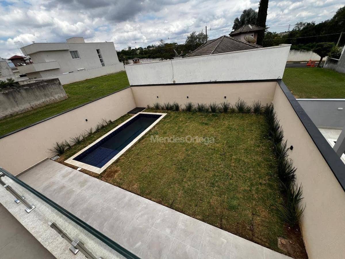 Casa de Condomínio à venda com 3 quartos, 211m² - Foto 31