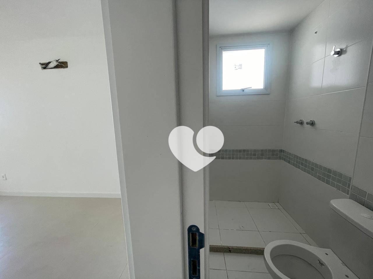 Apartamento à venda com 3 quartos, 119m² - Foto 7