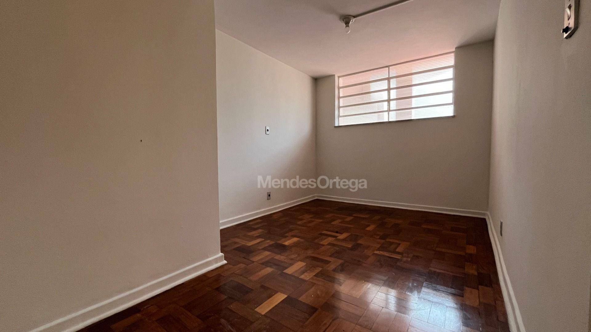 Casa para alugar com 3 quartos, 333m² - Foto 5