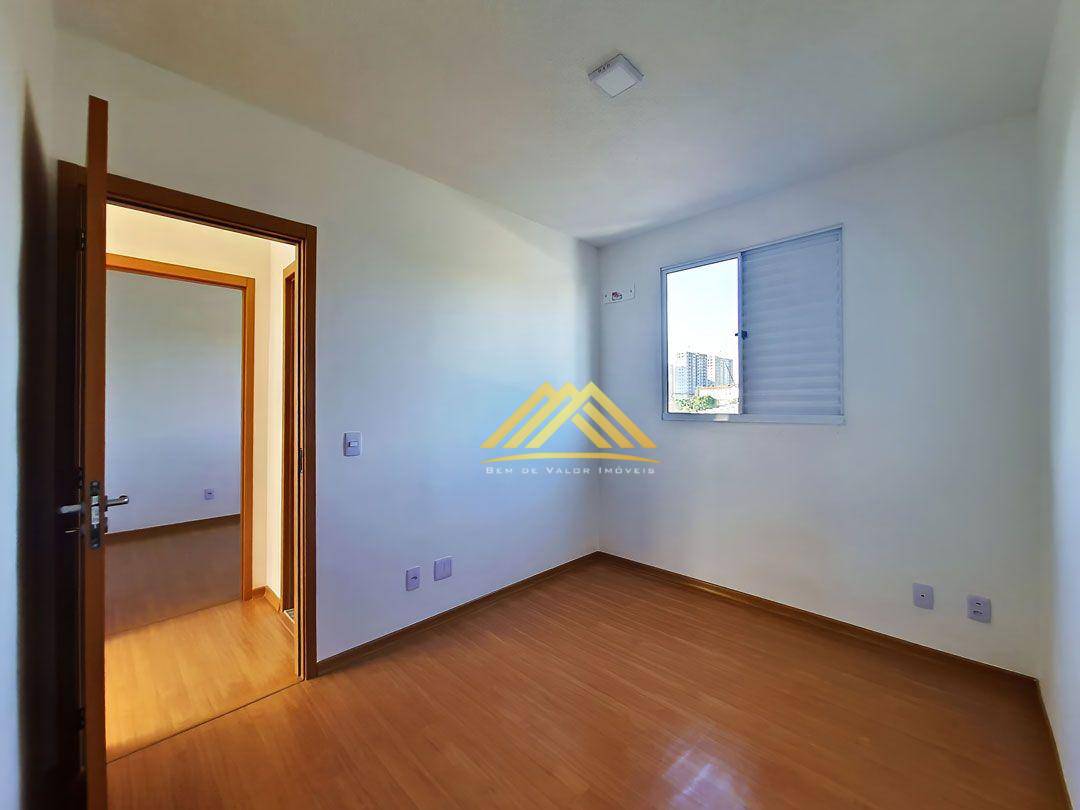 Apartamento à venda com 2 quartos, 41m² - Foto 12