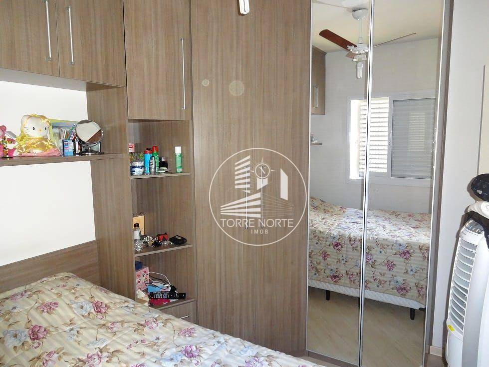 Apartamento à venda com 2 quartos, 47m² - Foto 13