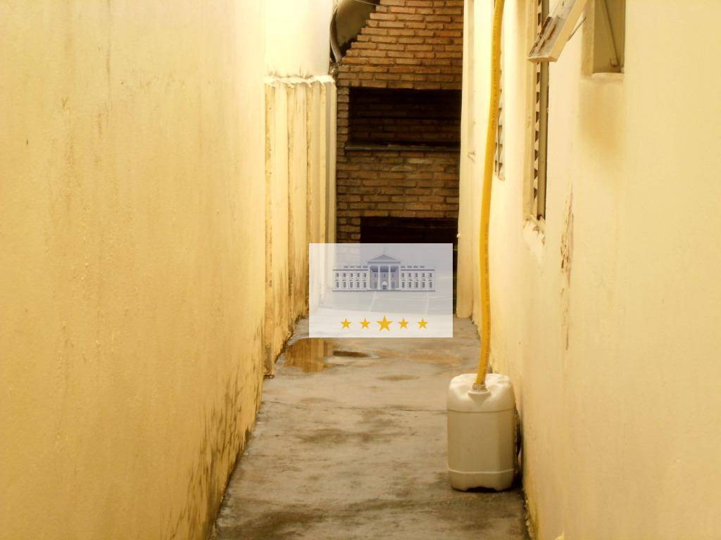 Casa à venda com 3 quartos, 258m² - Foto 12