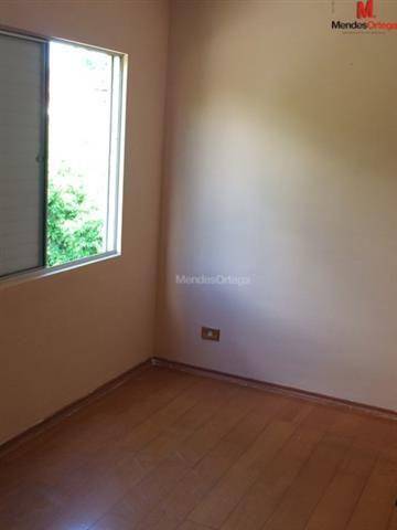 Apartamento para alugar com 1 quarto, 40m² - Foto 11