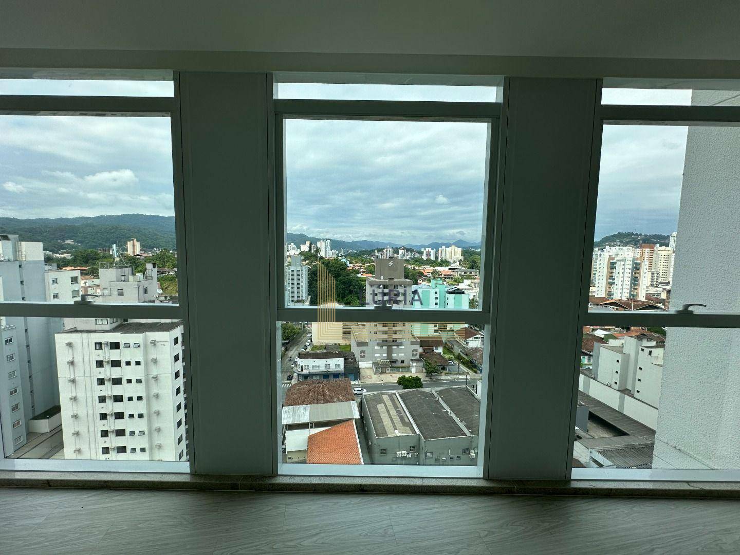 Apartamento à venda com 3 quartos, 151m² - Foto 20