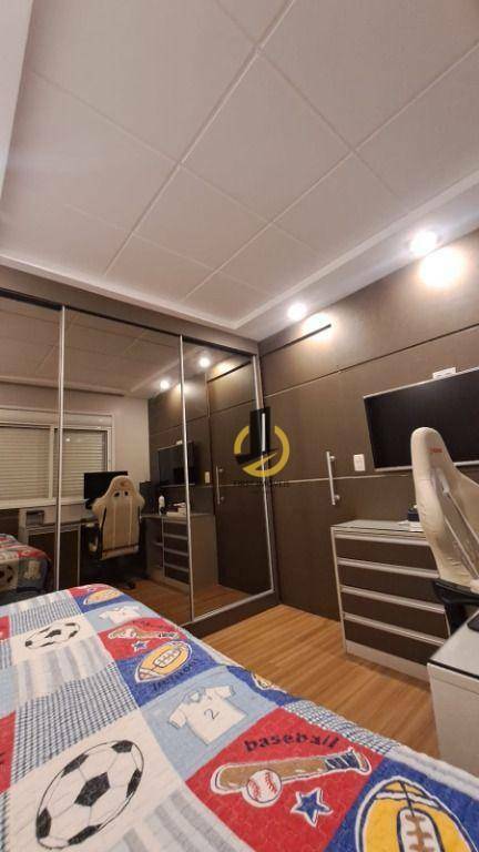 Apartamento à venda com 3 quartos, 123m² - Foto 23