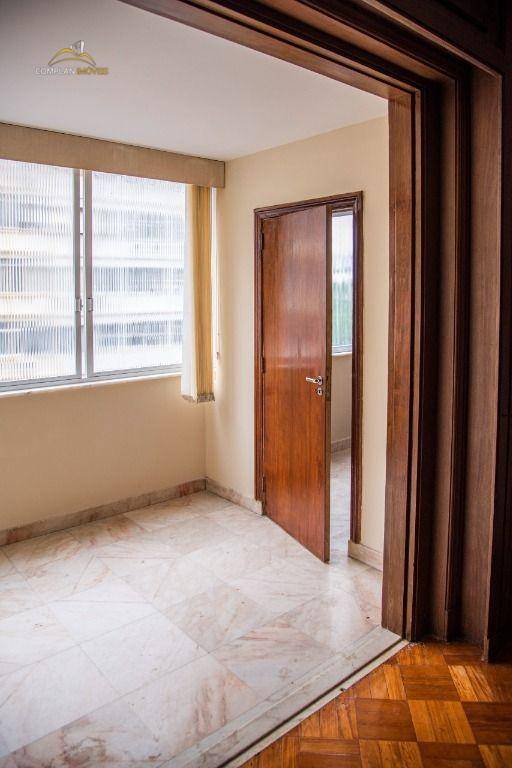 Apartamento para alugar com 4 quartos, 280m² - Foto 19