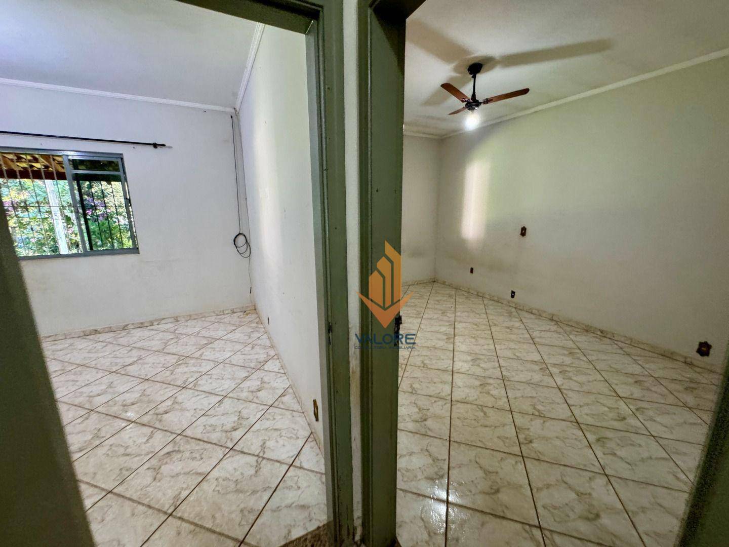 Chácara à venda com 5 quartos, 564m² - Foto 22