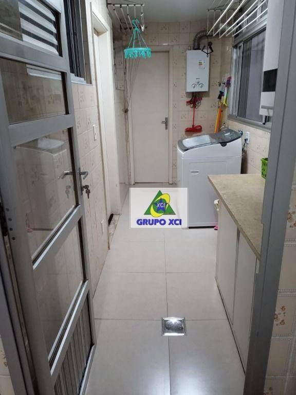 Apartamento à venda com 3 quartos, 119m² - Foto 28