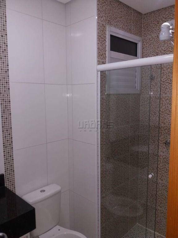 Apartamento à venda com 3 quartos, 130m² - Foto 4