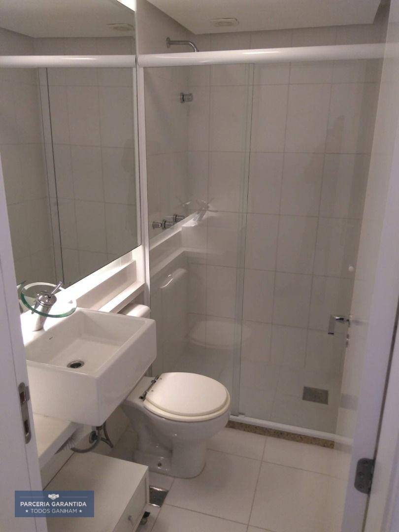 Apartamento para alugar com 2 quartos, 149m² - Foto 9