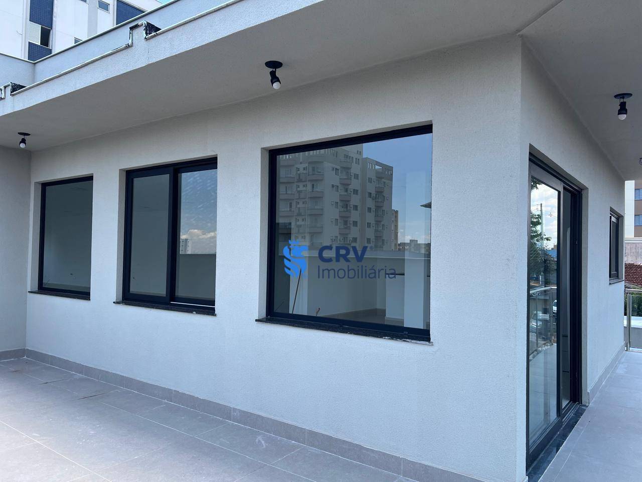 Loja-Salão, 685 m² - Foto 2