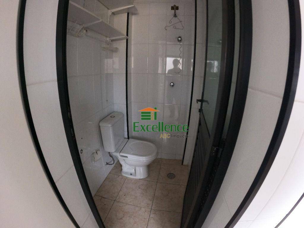 Apartamento para alugar com 2 quartos, 130m² - Foto 18