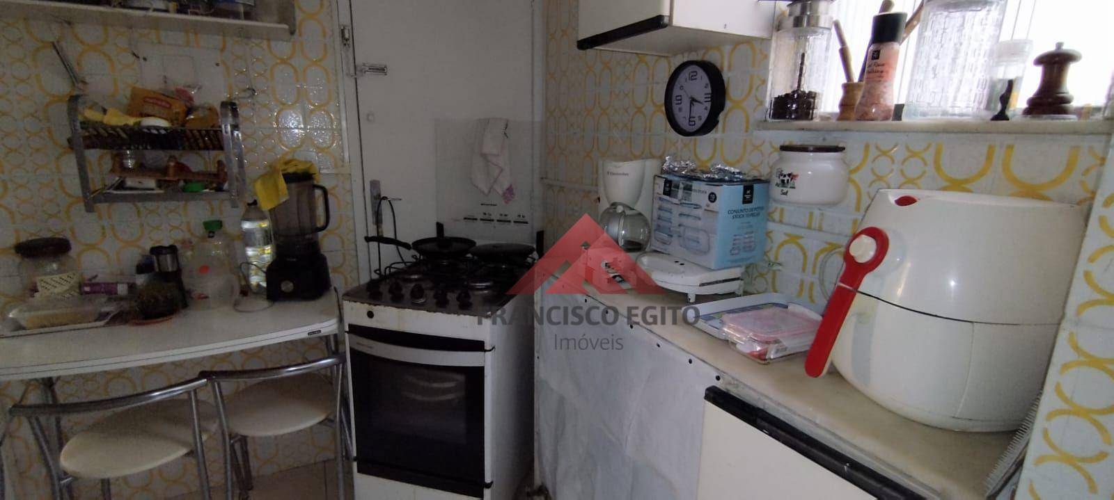 Apartamento à venda com 2 quartos, 80m² - Foto 10