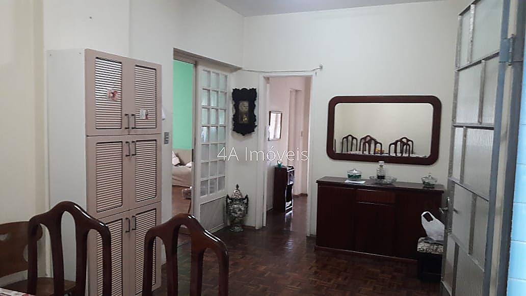 Apartamento à venda com 3 quartos, 160m² - Foto 4