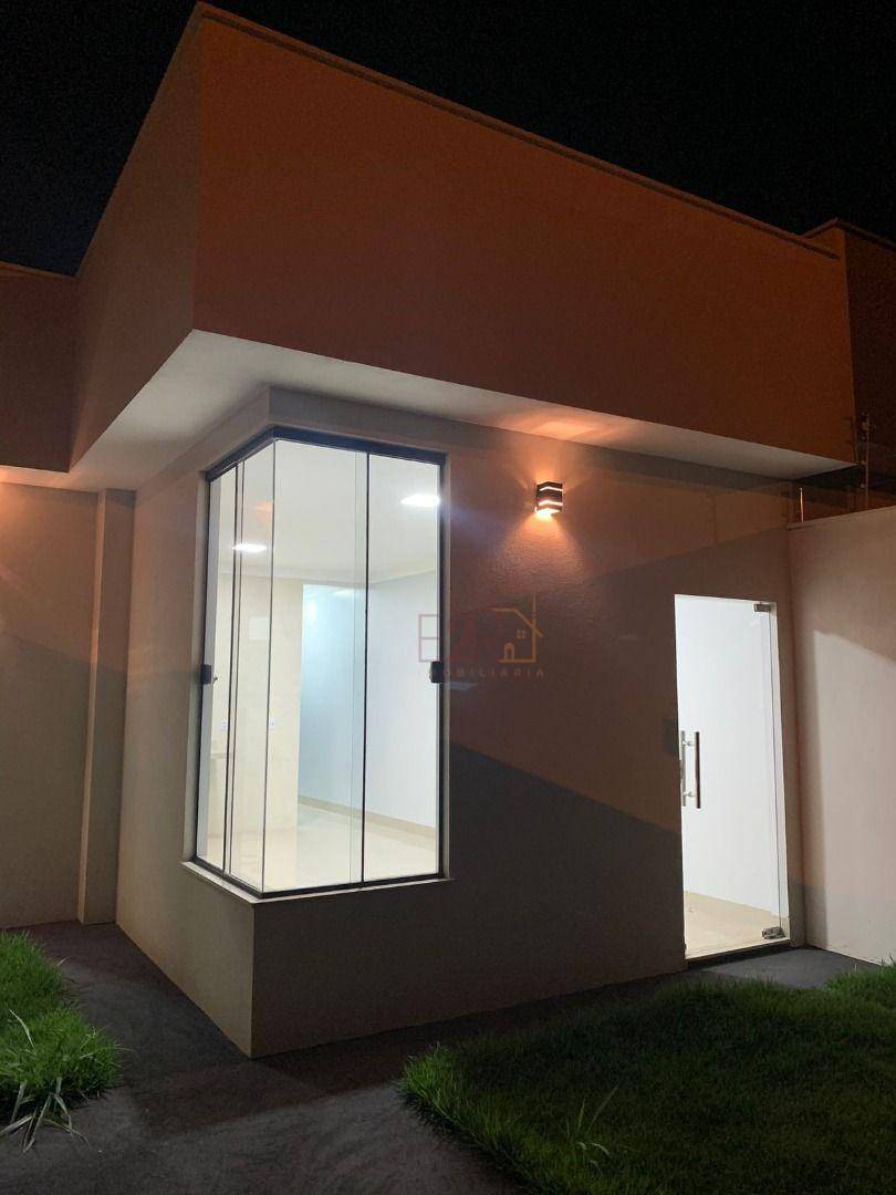 Casa à venda com 3 quartos, 81m² - Foto 3