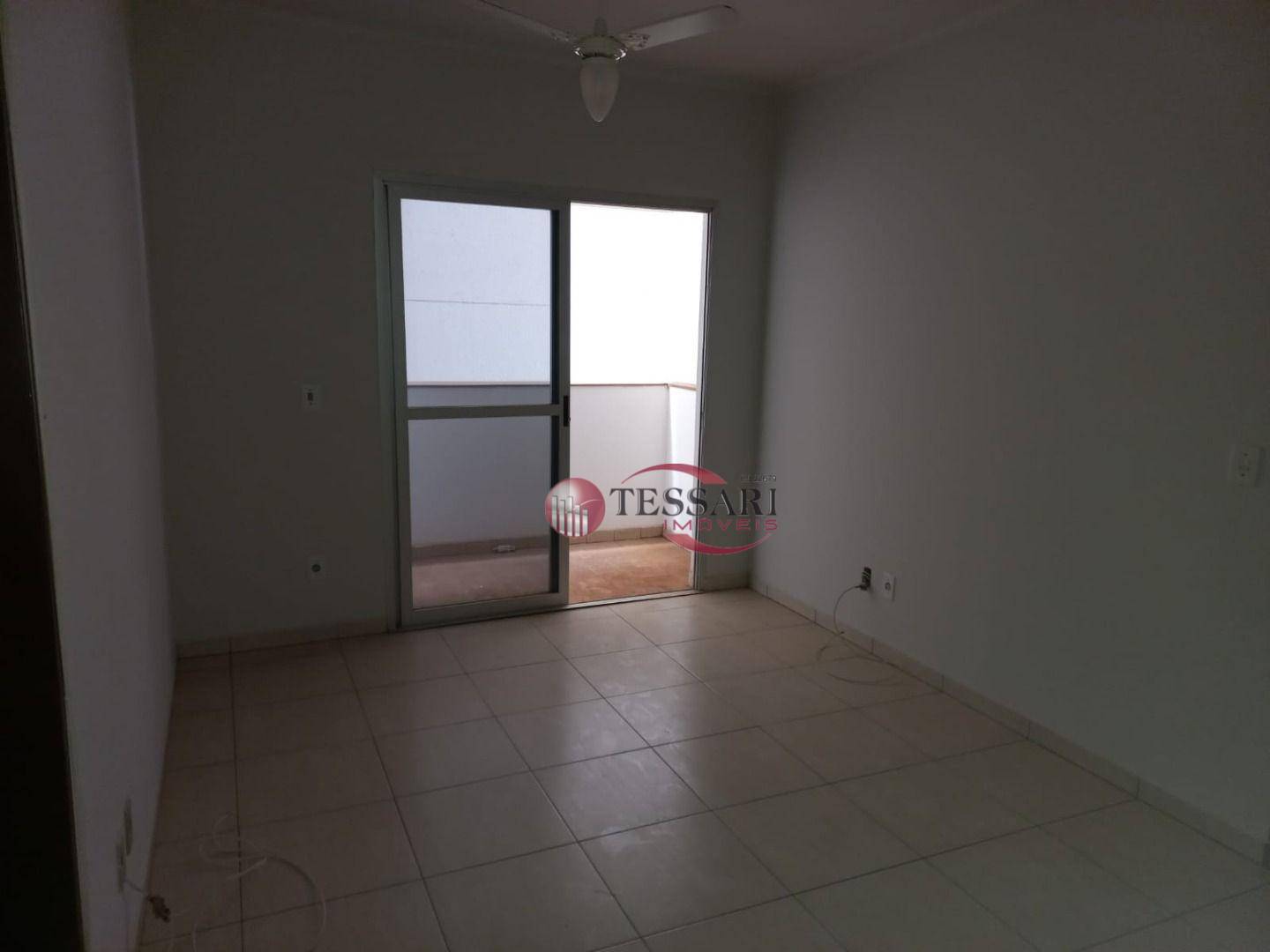 Apartamento para alugar com 1 quarto, 48m² - Foto 2