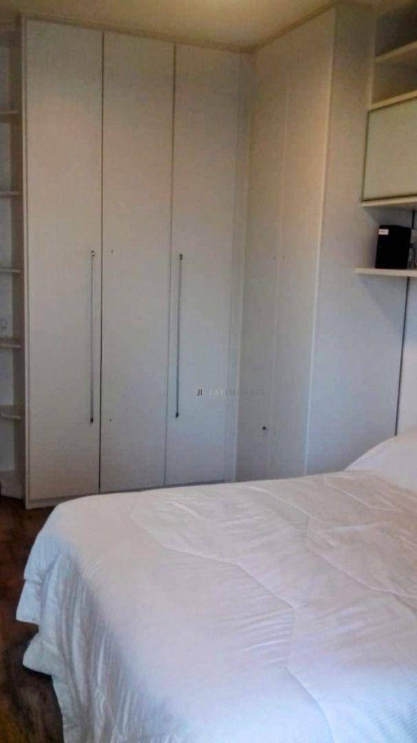 Apartamento à venda com 3 quartos, 105m² - Foto 11