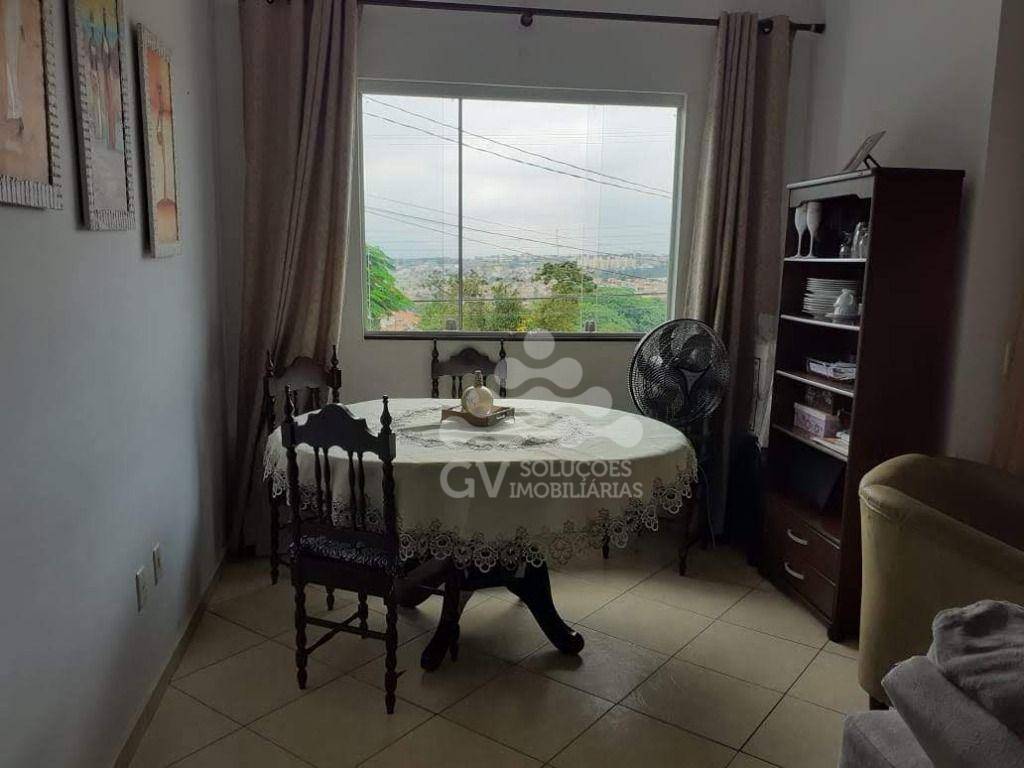 Casa à venda com 2 quartos, 109m² - Foto 6