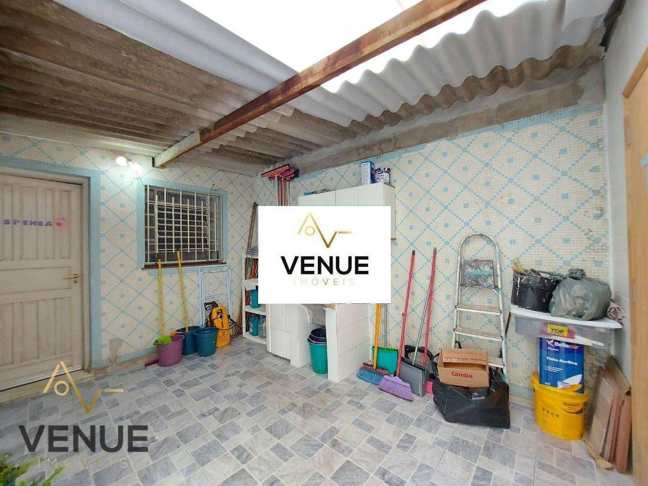 Sobrado à venda com 4 quartos, 300m² - Foto 16