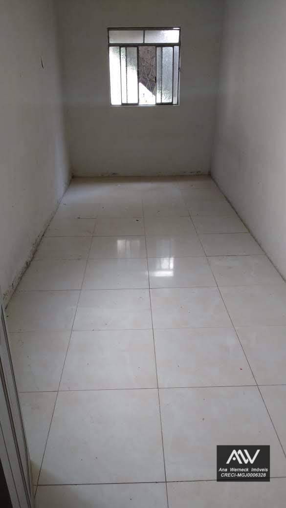 Casa à venda com 5 quartos, 200m² - Foto 14