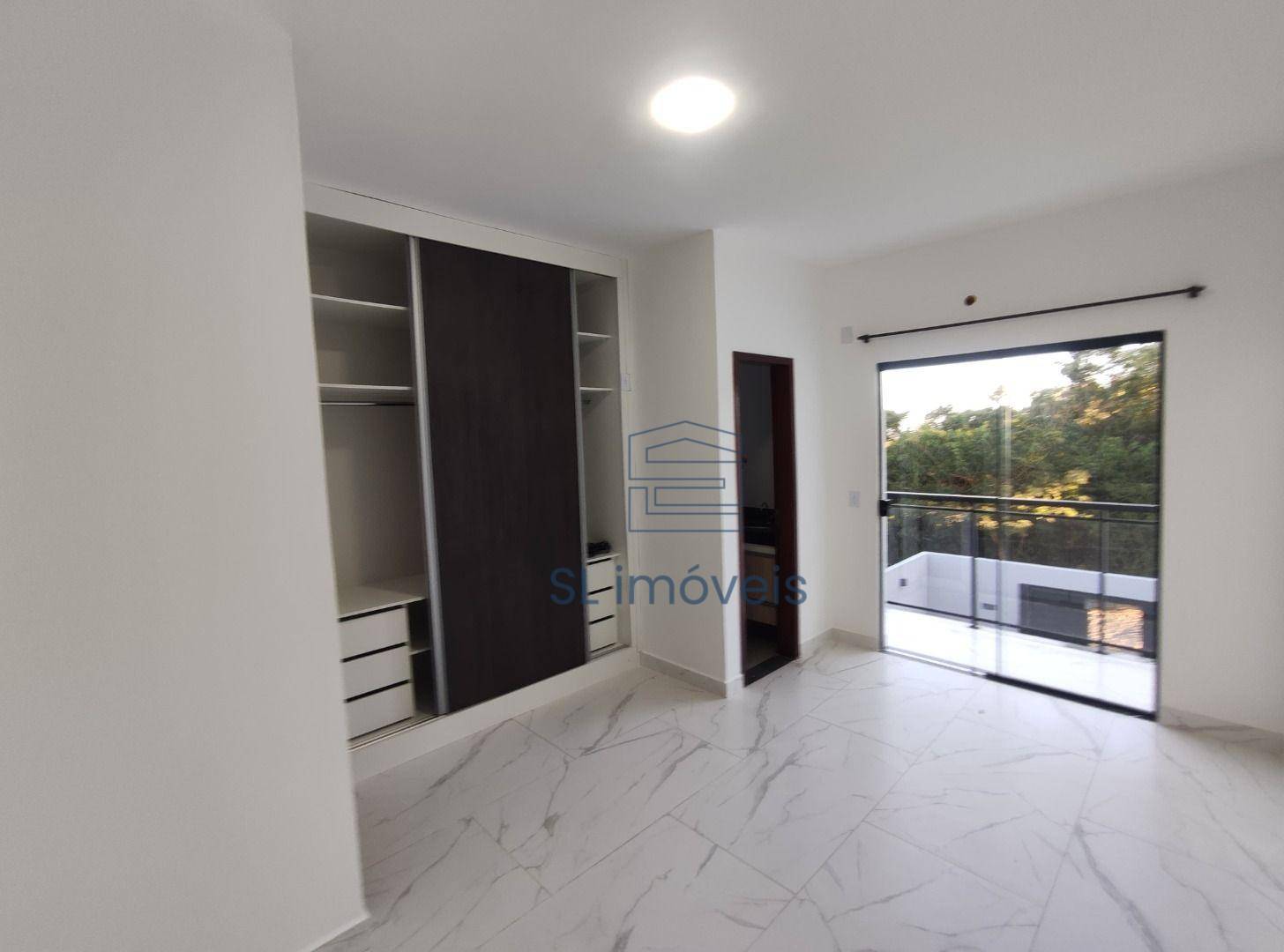 Casa à venda com 2 quartos, 78m² - Foto 25